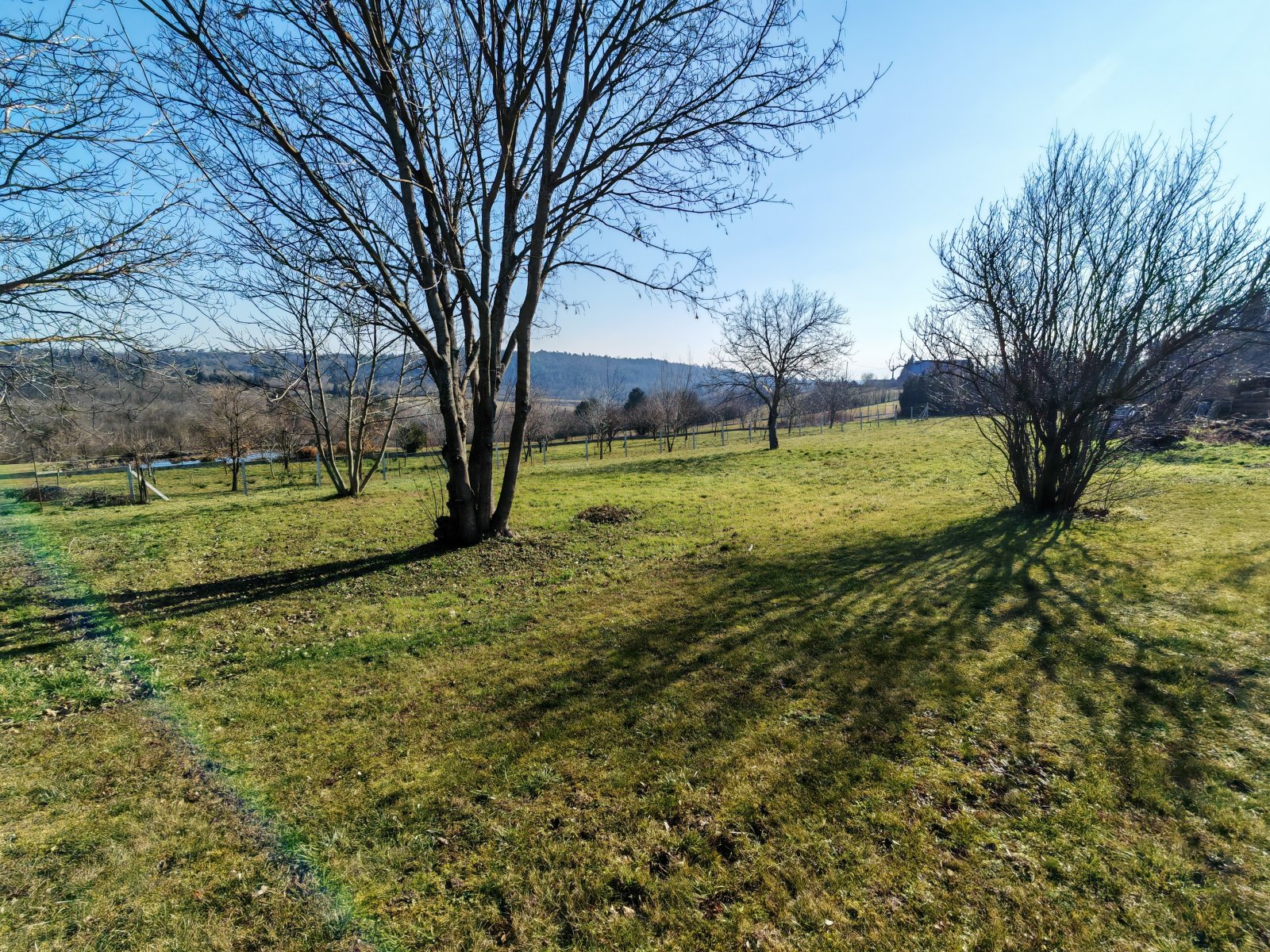 Terreno para construir con vistas amplias: ¡para diseñarlo a tu gusto en un paraíso natural!
