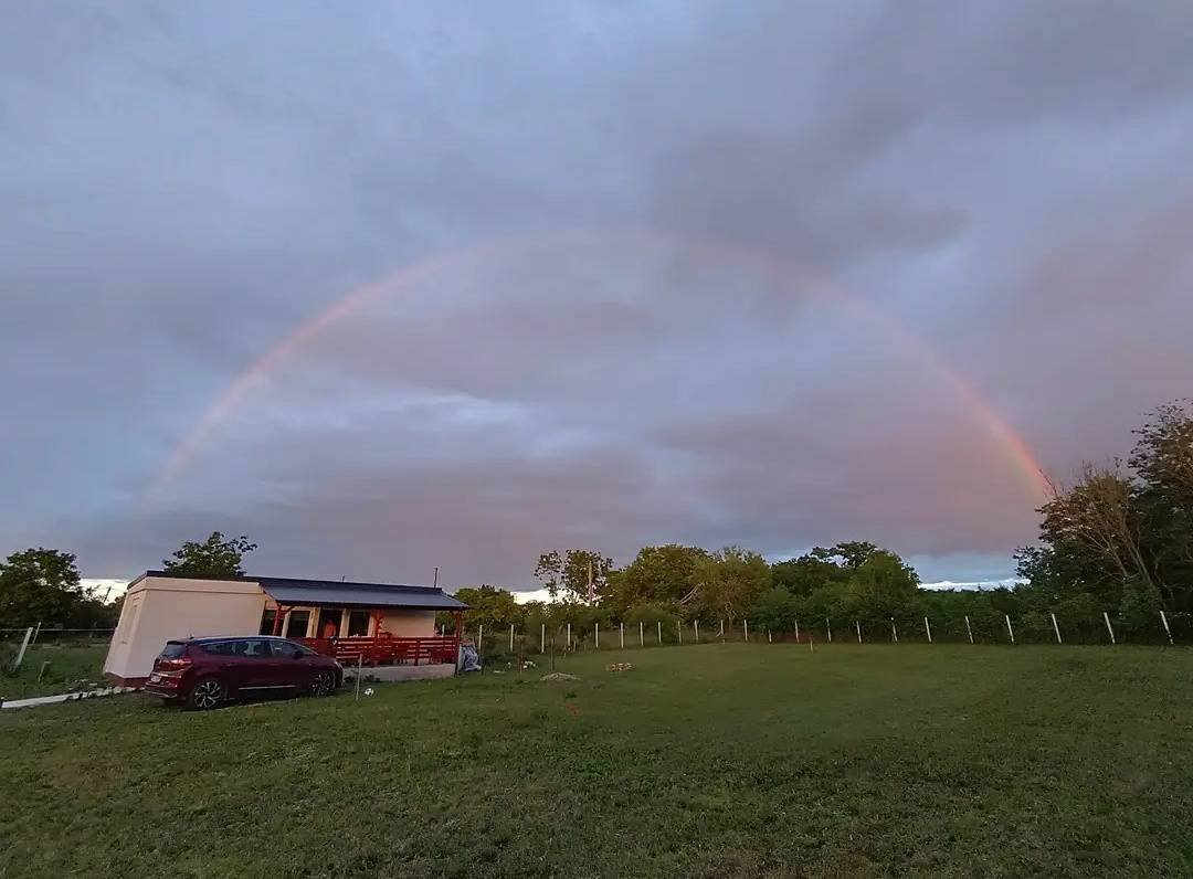 Csisztapuszta: (AAA) Előregyártott ház telekkel közvetlenül a termálfürdő mellett :-) 