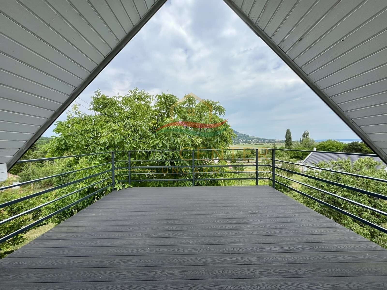 (AAA) Felújított vidéki ház panorámás kilátással
