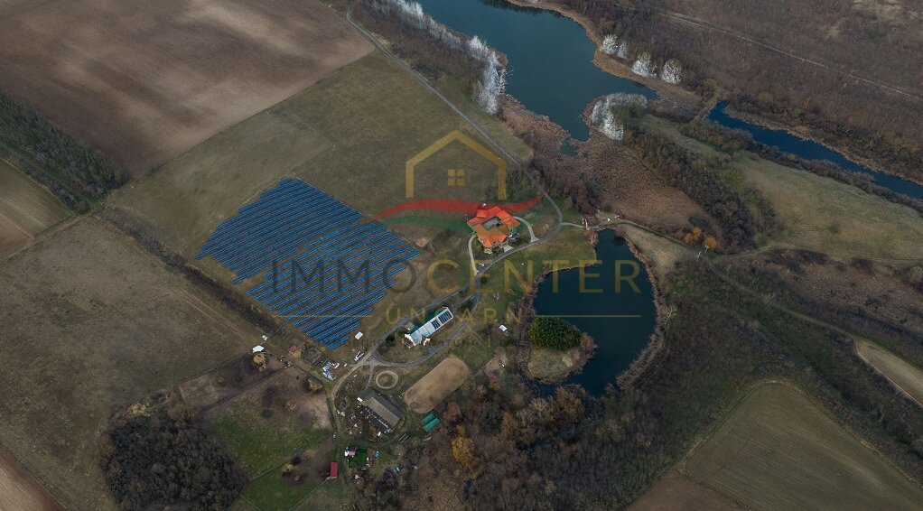 (AAA) Exkluzív lovas birtok panorámás kilátással Siófok közelében, a balatoni parton
