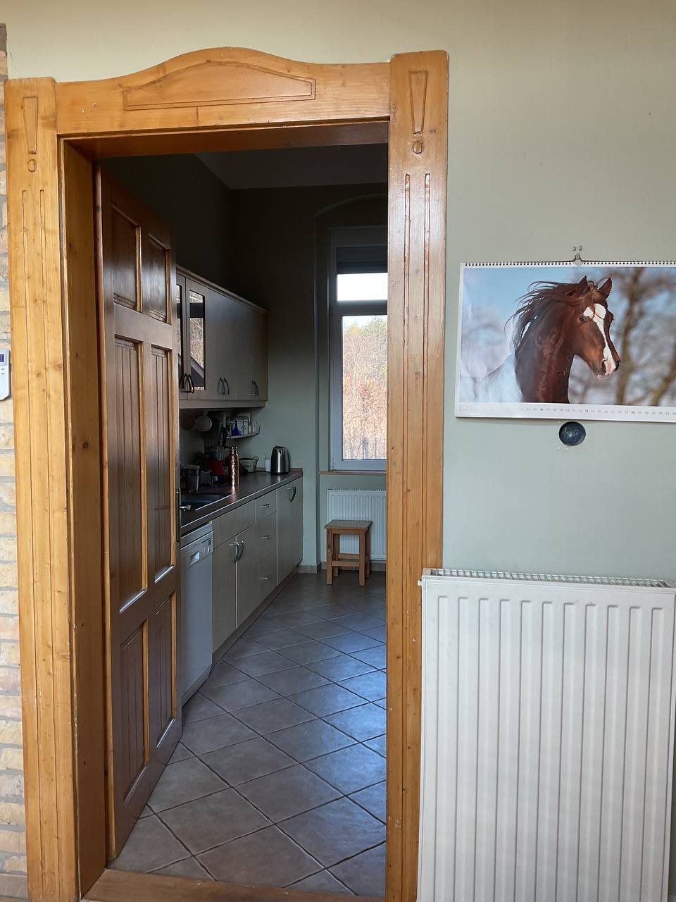 Boerderij met 3 woningen en bijgebouwen en 8,3 hectare grond