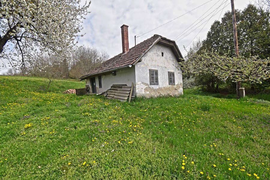 Homokkomárom: Alte Pinze met panoramisch uitzicht als caravanplaats, verblijfskaart beschikbaar! 