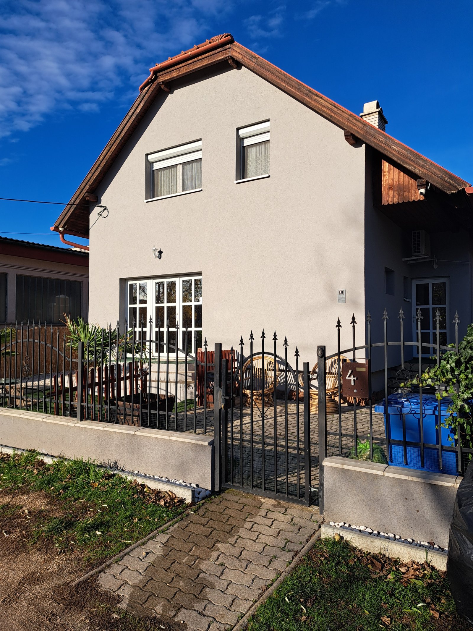 Balatonalmádi: Vrijstaande woning in een rustige, gezinsvriendelijke omgeving 