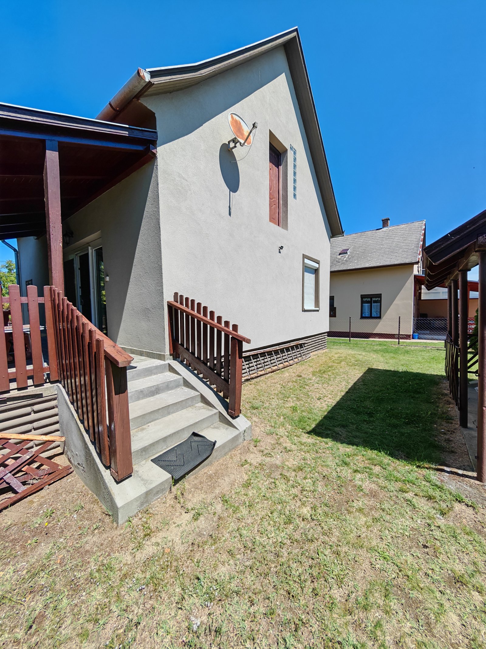 Balatonmáriafürdő: Vakantiehuis op slechts 300 meter van het water. 