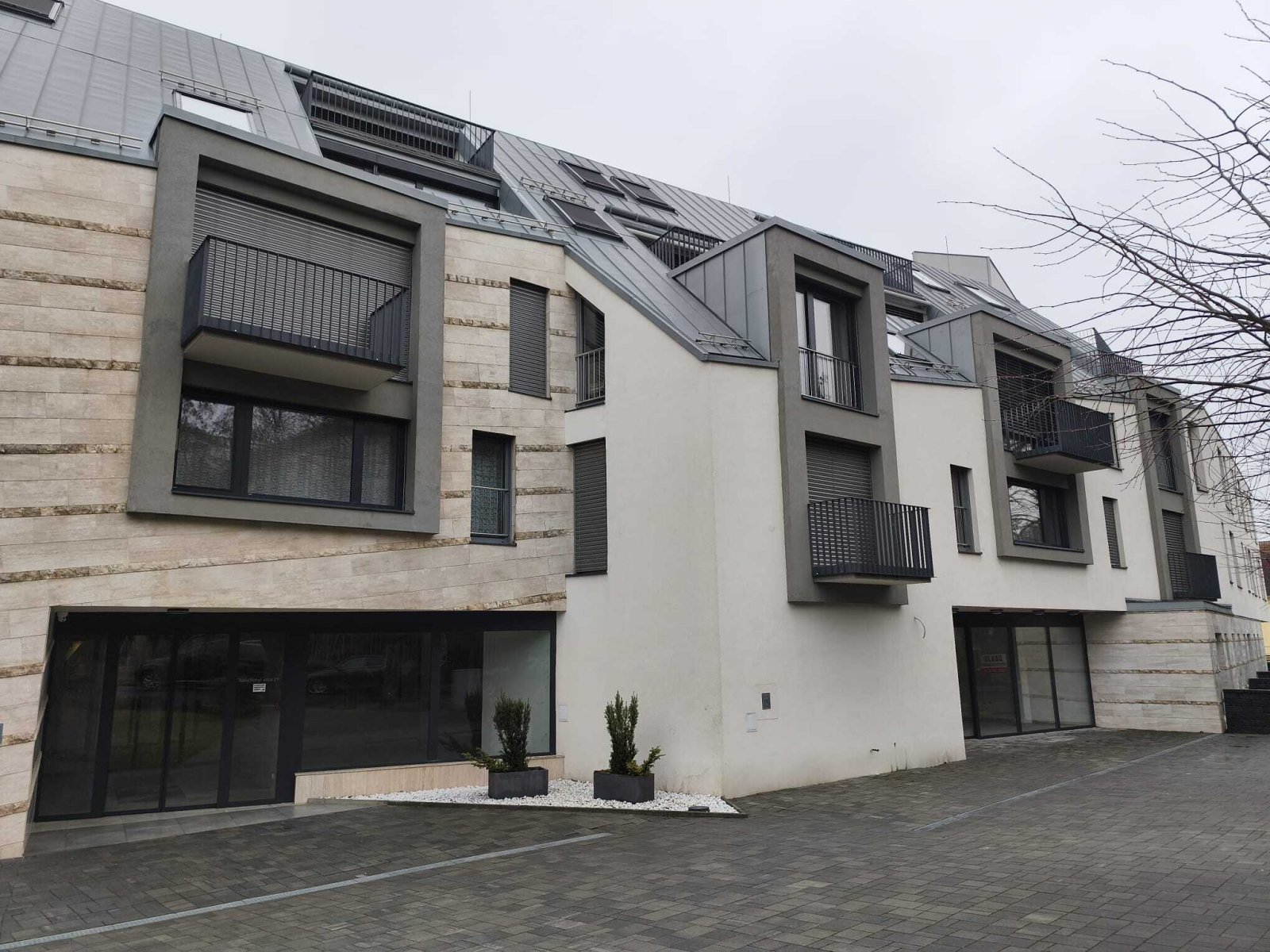 Hévíz: Gemeubileerd appartement in het stadscentrum met ondergrondse parkeerplaats 