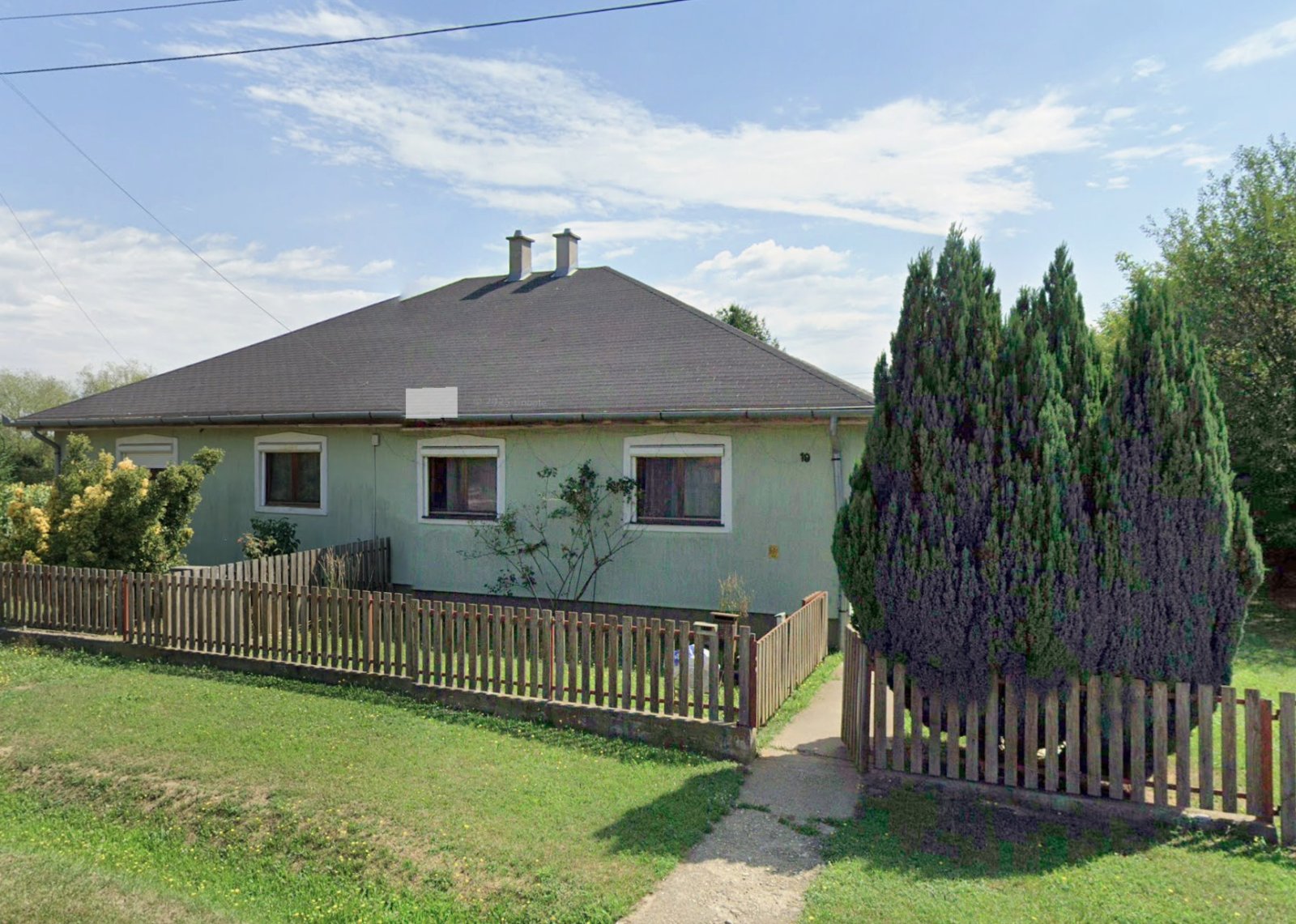 Csurgó: Vrijstaande woning in een rustige, kindvriendelijke buurt. 