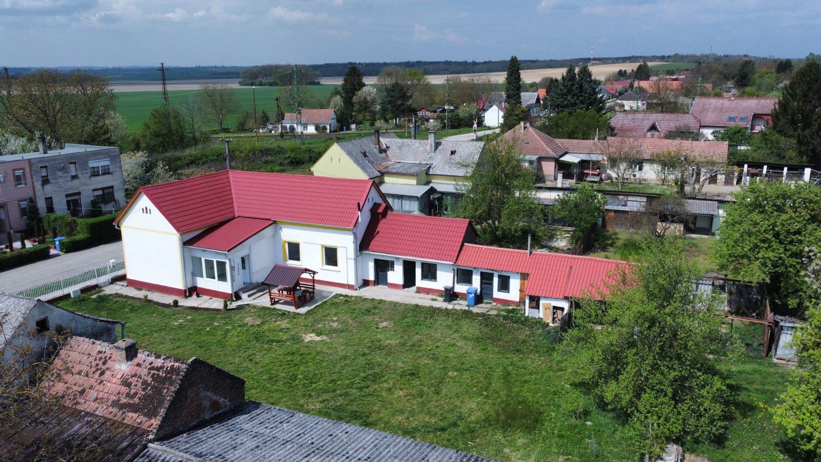 Csurgó: Idyllisch landhuis te koop in Csurgó, in het zuidwesten van Hongarije. 