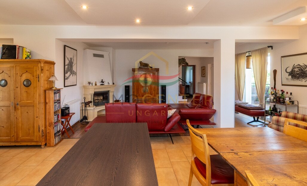(AAA) Een prachtig landhuis op een uitstekende locatie met gastenkamers.