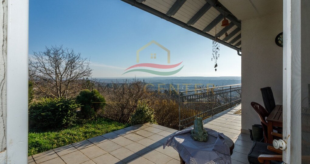 (AAA) Top landhuis & appartement & panoramisch uitzicht op een rustige locatie