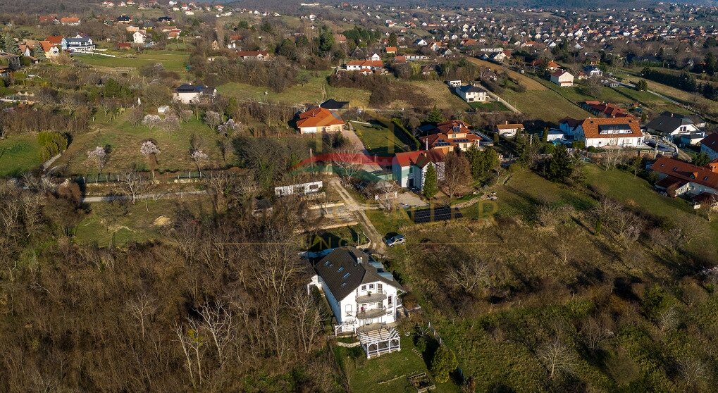 (AAA) Top landhuis & appartement & panoramisch uitzicht op een rustige locatie