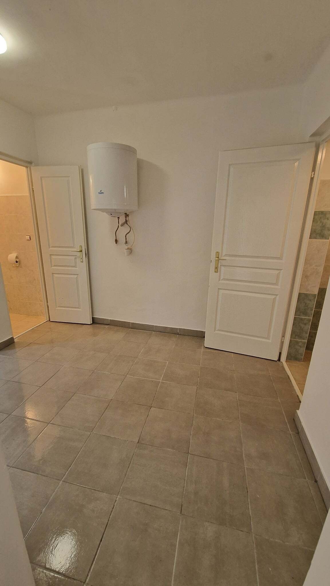 Instapklare gerenoveerde vrijstaande woning