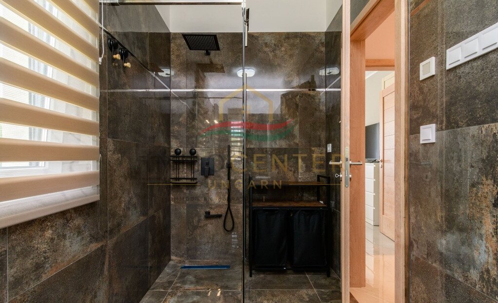 Nieuw gebouwde, exclusieve vrijstaande woning