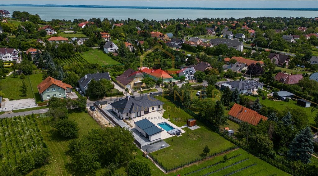 Nieuw gebouwde, exclusieve vrijstaande woning