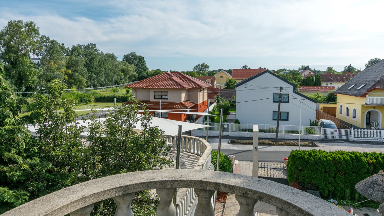 Balkon van de hotelkamer