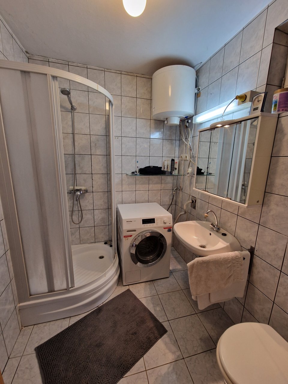 Gastenbadkamer