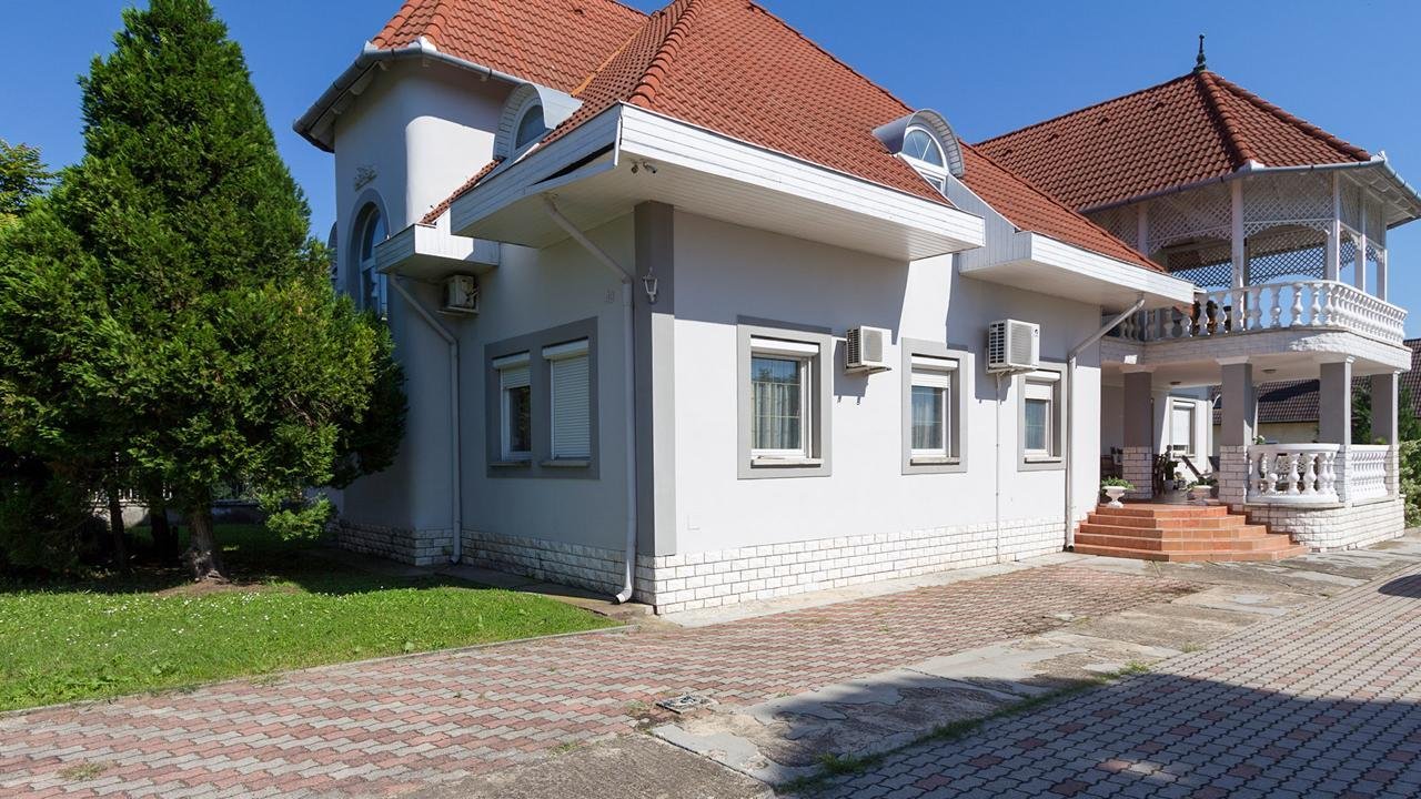 (AAA) Spektakuläre Villa für den individuellen Geschmack!