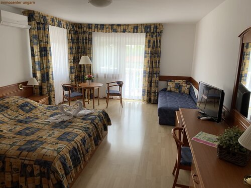 (AAB) Gepflegtes Gästehaus in guter Lage von Héviz, dem &amp;quot;Baden-Baden&amp;quot; Ungarns (HCM86)