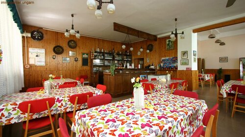 (AC) Apartmentanlage mit Restaurant nur 300m vom Balaton (6001)