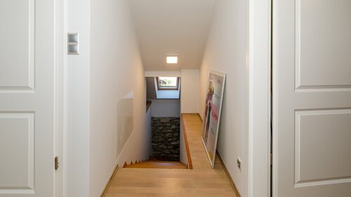 AAA: Wunderschönes Einfamilienhaus mit Panoramablick auf den Plattensee (33417)