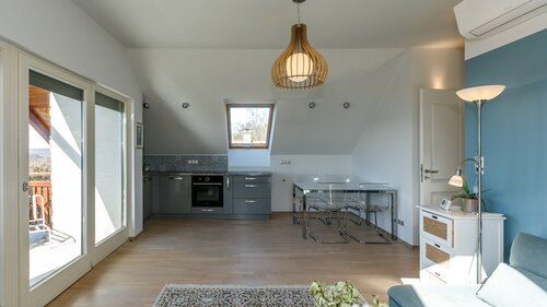 AAA: Wunderschönes Einfamilienhaus mit Panoramablick auf den Plattensee (33417)