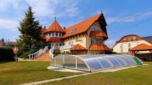 (AAA) Investitonsmöglichkeit: Pension im Kurort (66099)