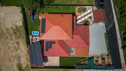 (AAA) geräumiges Wohnhaus mit Blick auf den Plattensee (33468)