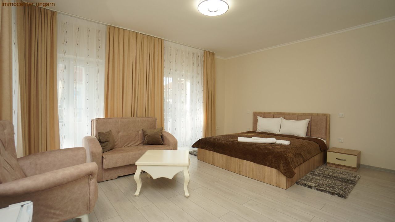 (AA) Stilvolles Apartmenthaus in Héviz (33211-3)