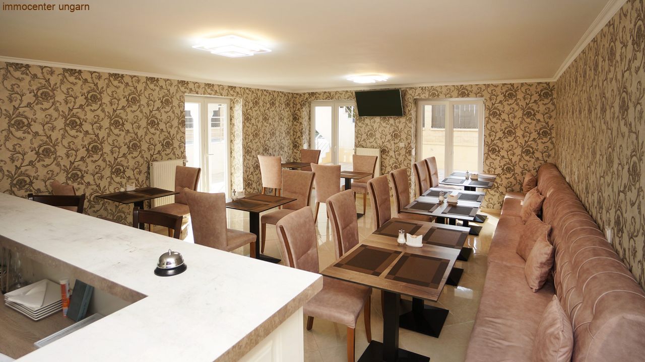 (AA) Stilvolles Apartmenthaus in Héviz (33211-3)