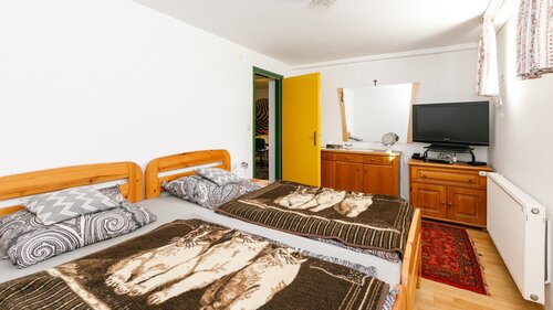 AAA: renoviertes Einfamilienhaus in Top Lage (33424-2)