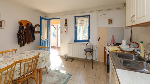 (AAB) Familienhaus mit großem Grundstück in guter Lage bei Héviz (BAC) (33377-3)