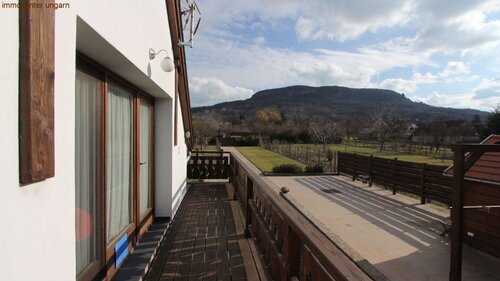 (AAA) schönes und gemütliches Wohnhaus mit Fernblick (3302-2)