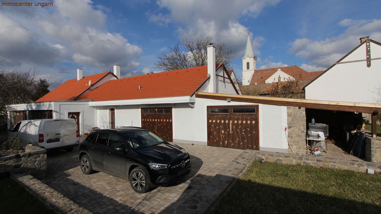 (AAA) schönes und gemütliches Wohnhaus mit Fernblick (3302-2)