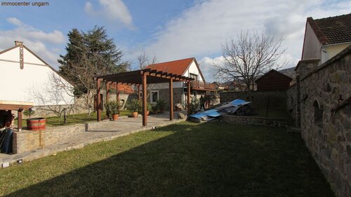 (AAA) schönes und gemütliches Wohnhaus mit Fernblick (3302-2)