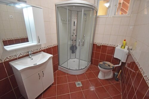 (BBA Neuwertiges Landhaus im Bungalowstil in ruhiger Gegend (FER2608)