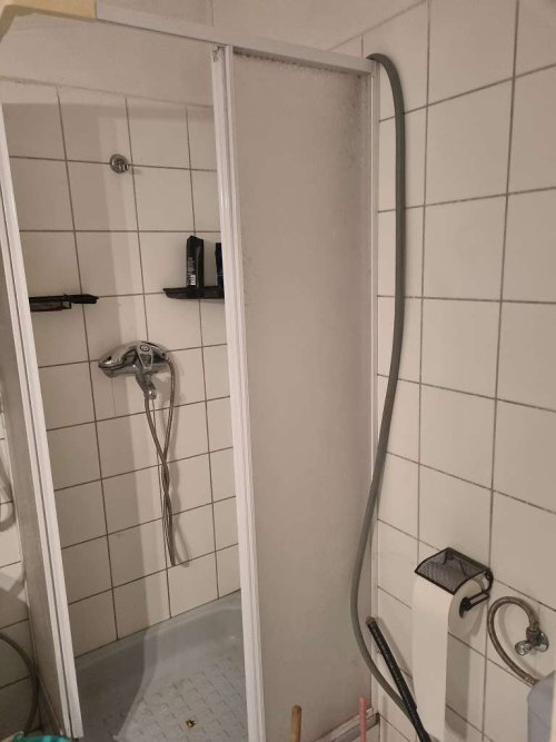 2 Einfamilienhäuser mit großem Grundstück und Badeteich (WH3775)
