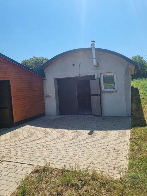 2 Einfamilienhäuser mit großem Grundstück und Badeteich (WH3775)
