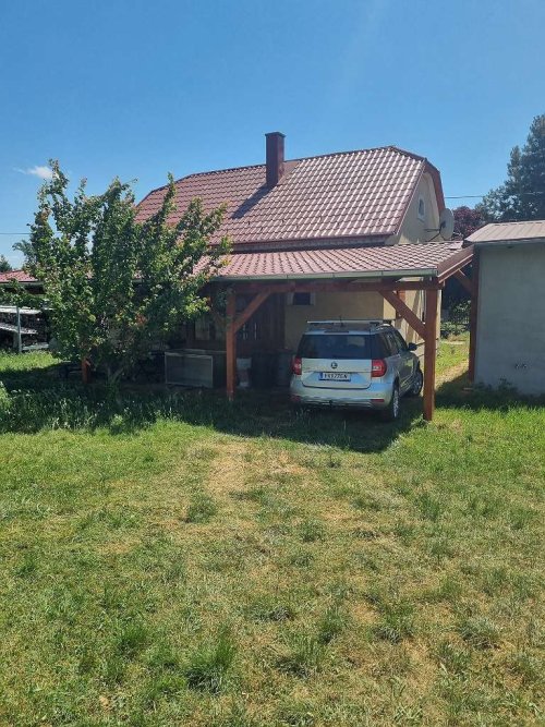 2 Einfamilienhäuser mit großem Grundstück und Badeteich (WH3775)