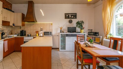 (ABB) Hotel-Pension am Balaton Nordufer in guter zentraler Lage (66155)