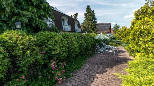 (ABB) Hotel-Pension am Balaton Nordufer in guter zentraler Lage (66155)