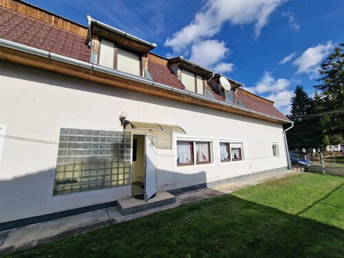 Großzügiges 2-Familienhaus in ruhiger Lage Nähe Angelteichen (ABA) (CM013-2)