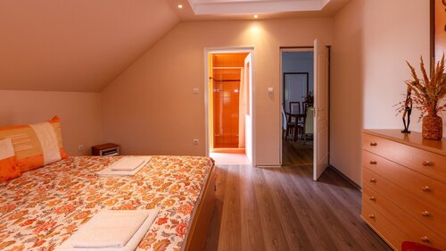 (AAAC) Geräumiges Wohnhaus im malerischen Kurort Héviz / Ungarn (33464-3)