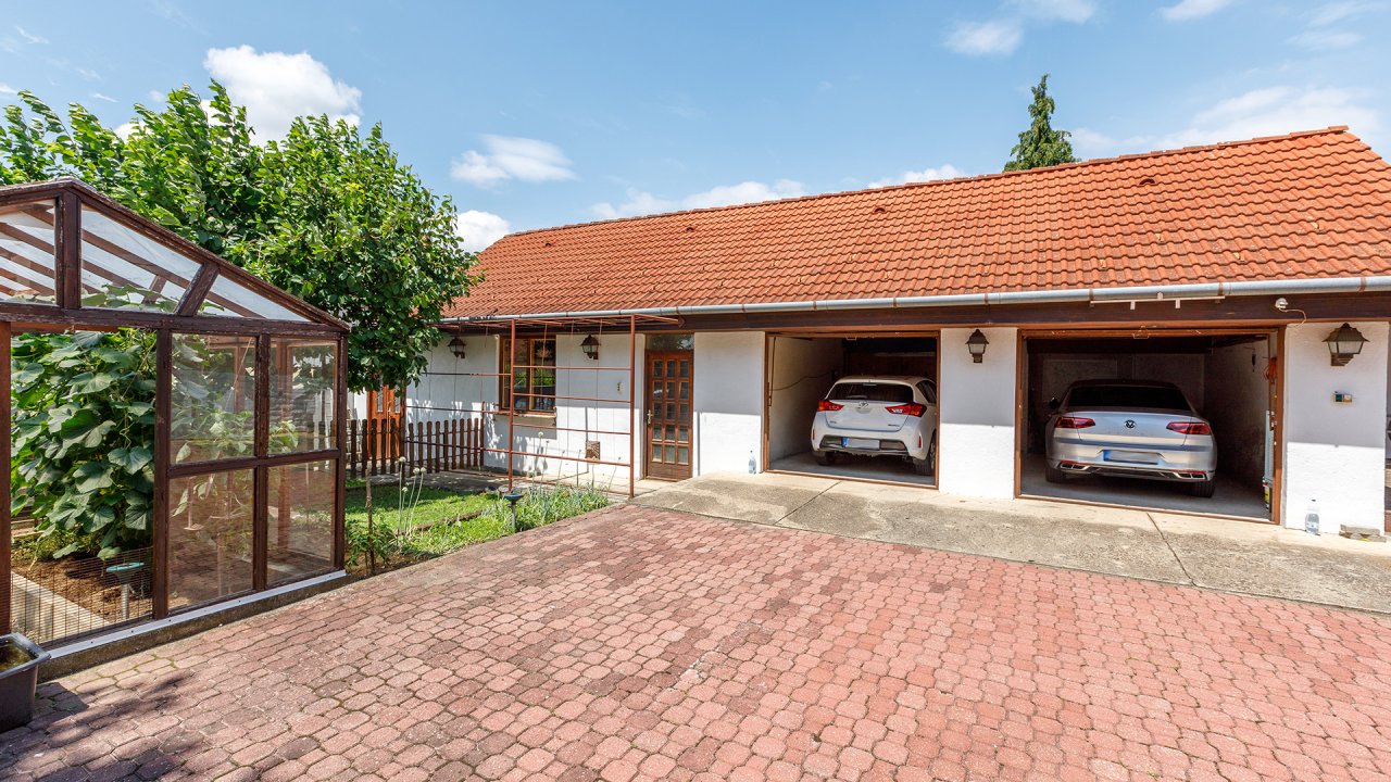(AAAC) Geräumiges Wohnhaus im malerischen Kurort Héviz / Ungarn (33464-3)