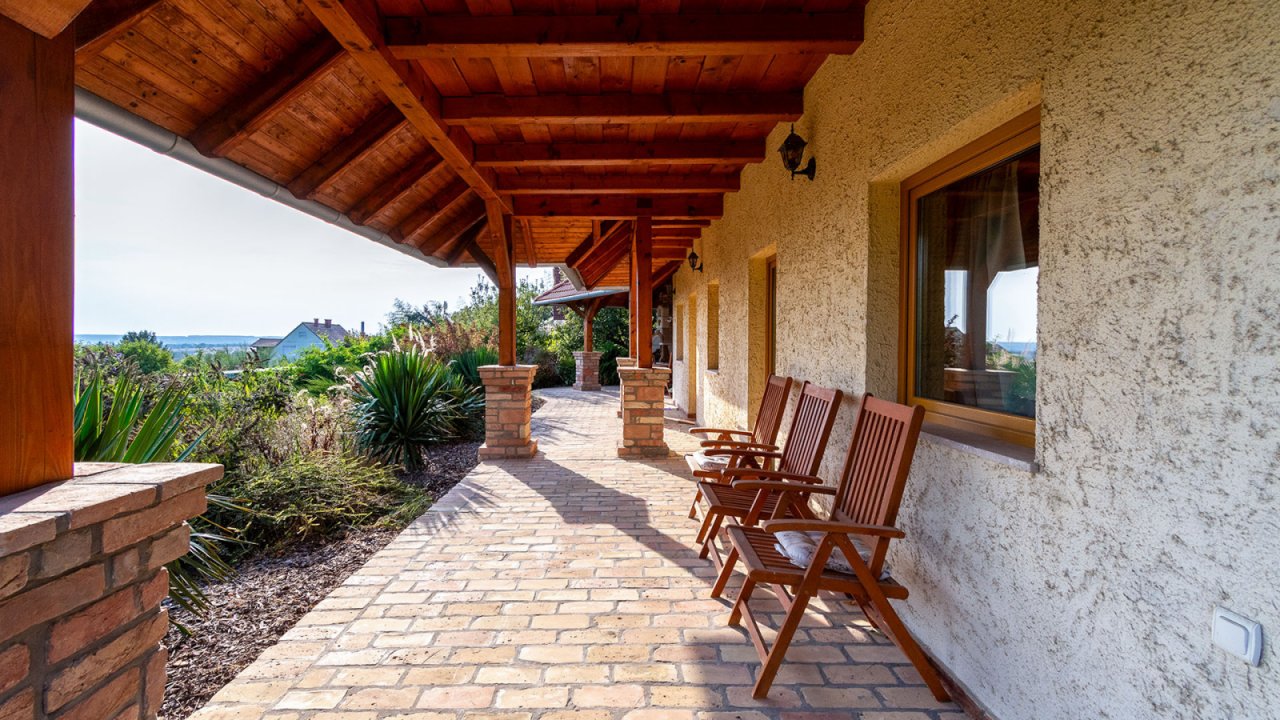 Mediterranes Anwesen mit Panoramablick bei Héviz (ABA) (33740)