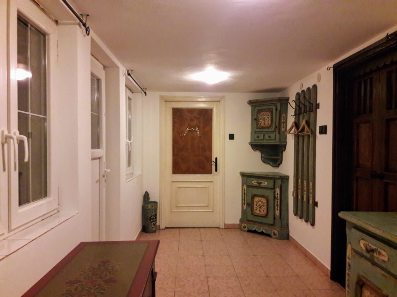 Großer Pferdehof mit Haupthaus &amp; 3 Gäste-Apartments (WH0220-3)