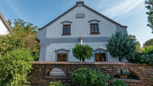 Rarität im Balaton-Hochland: Luxuriöses Bauernhaus, liebevoll renoviert (11485)