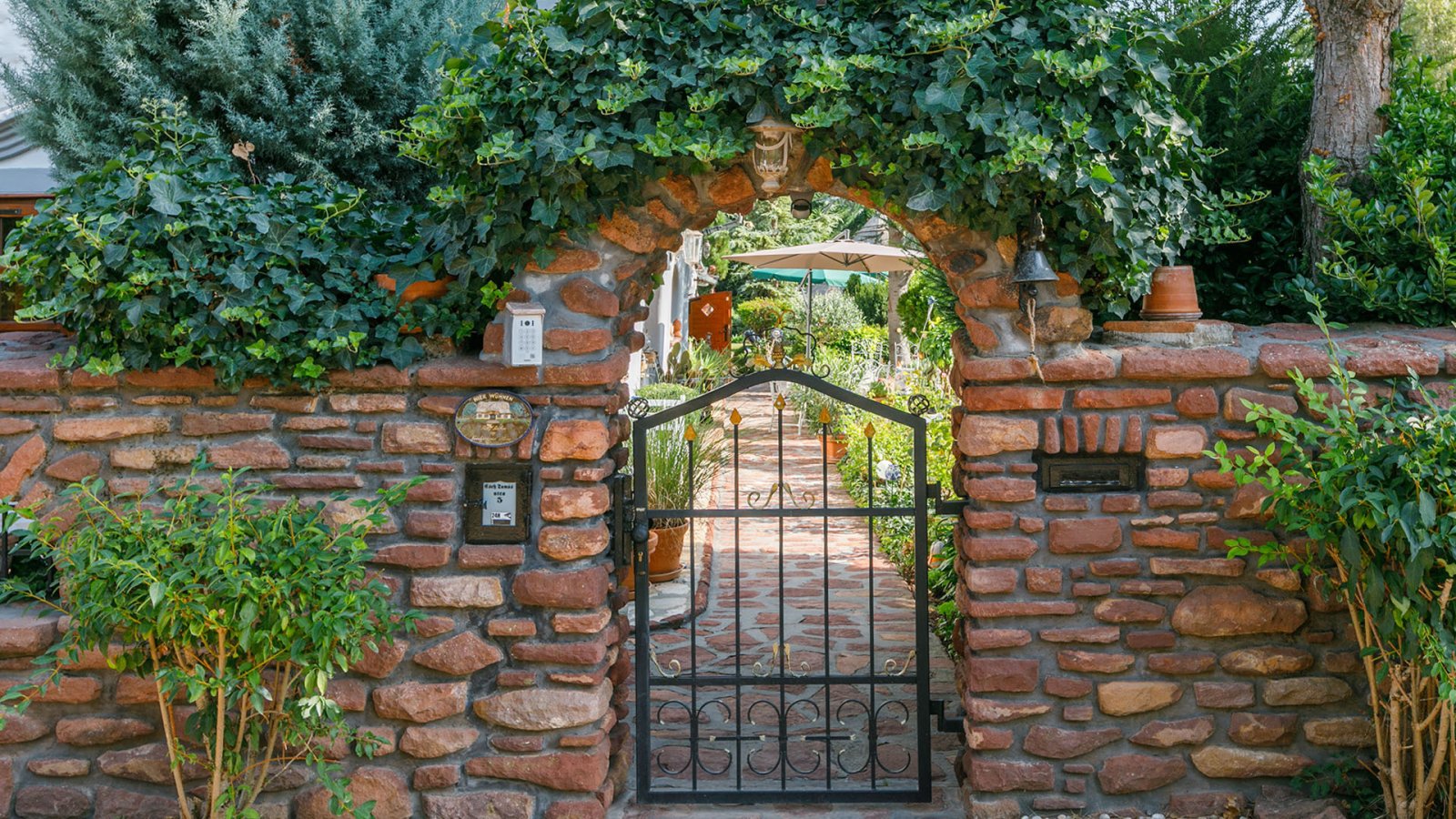 Rarität im Balaton-Hochland: Luxuriöses Bauernhaus, liebevoll renoviert (11485)