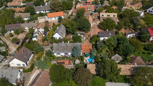 Rarität im Balaton-Hochland: Luxuriöses Bauernhaus, liebevoll renoviert (11485)
