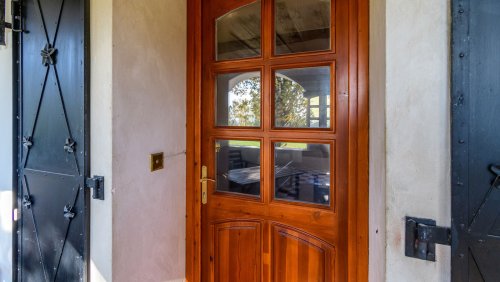 Außergewöhnliches, diskretes Anwesen im traditionellen Stil mit Panormablick und großem Grundstück am Nordufer des Balaton (AAA-33768) (33768)