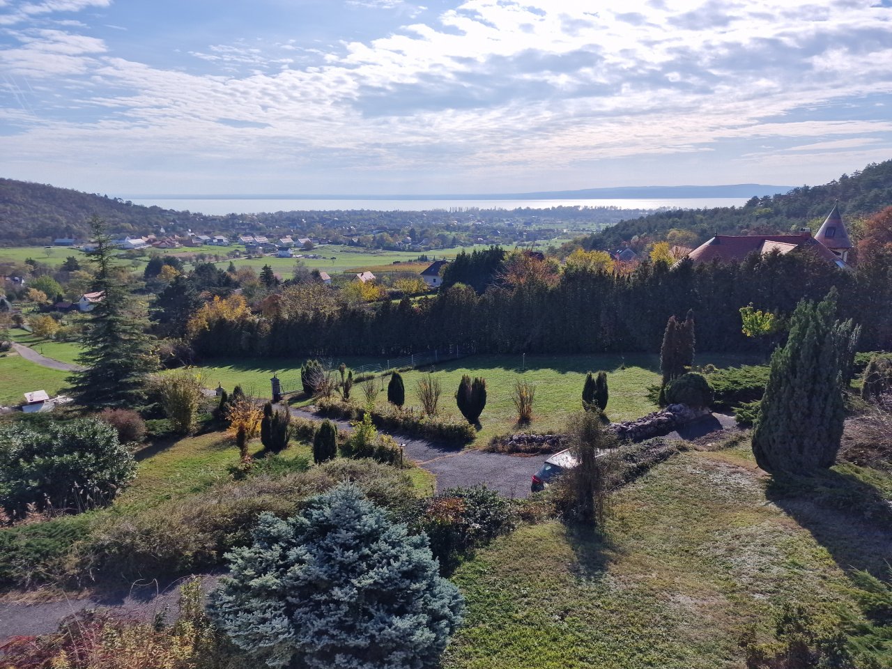 (AAAC) Fantastisches Anwesen mit Panoramablick auf den Balaton in Ruhelage (HCM03-3)