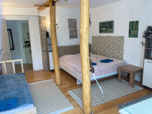 (BBA) 5 Pinzen / Häuser auf großem Grundstück in Alleinlage (WH9642)